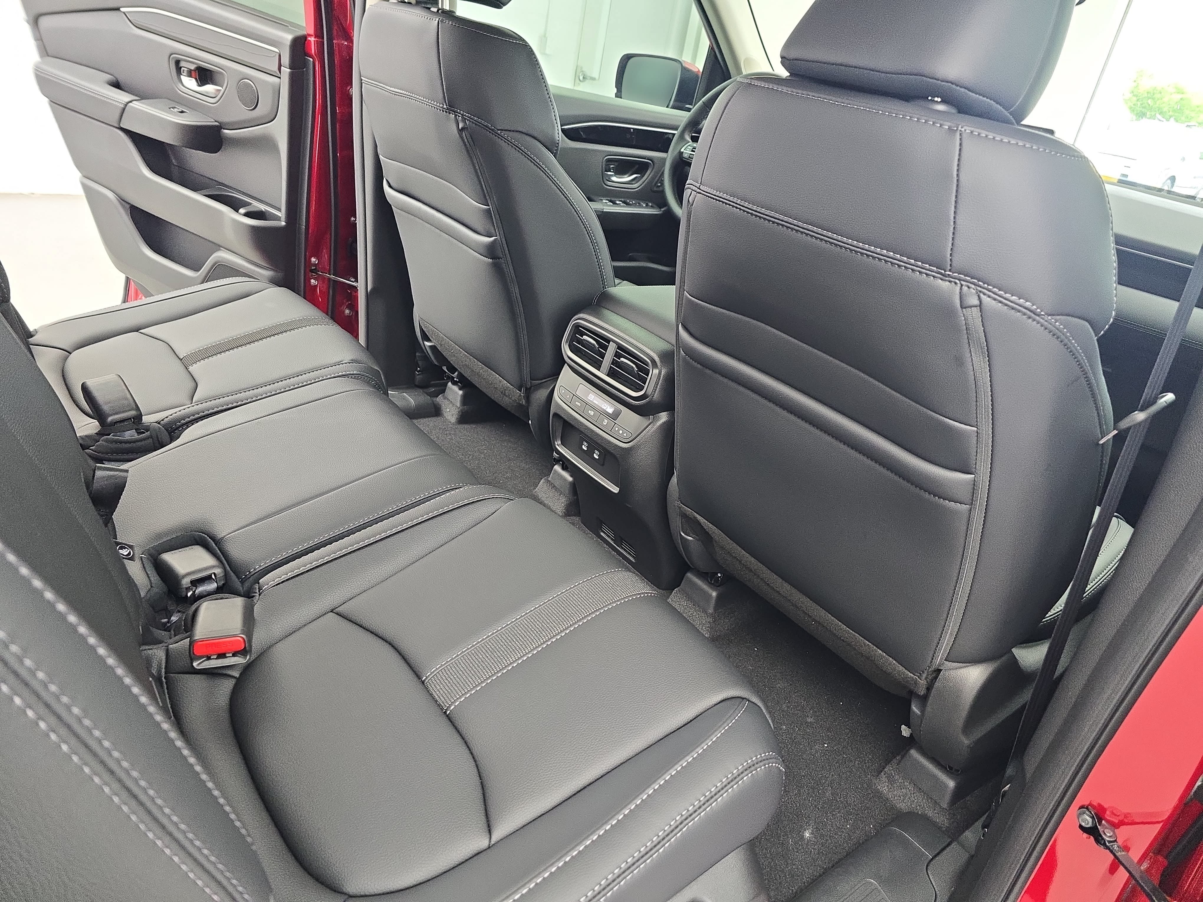 New 2026 Honda Pilot EX-L image 11