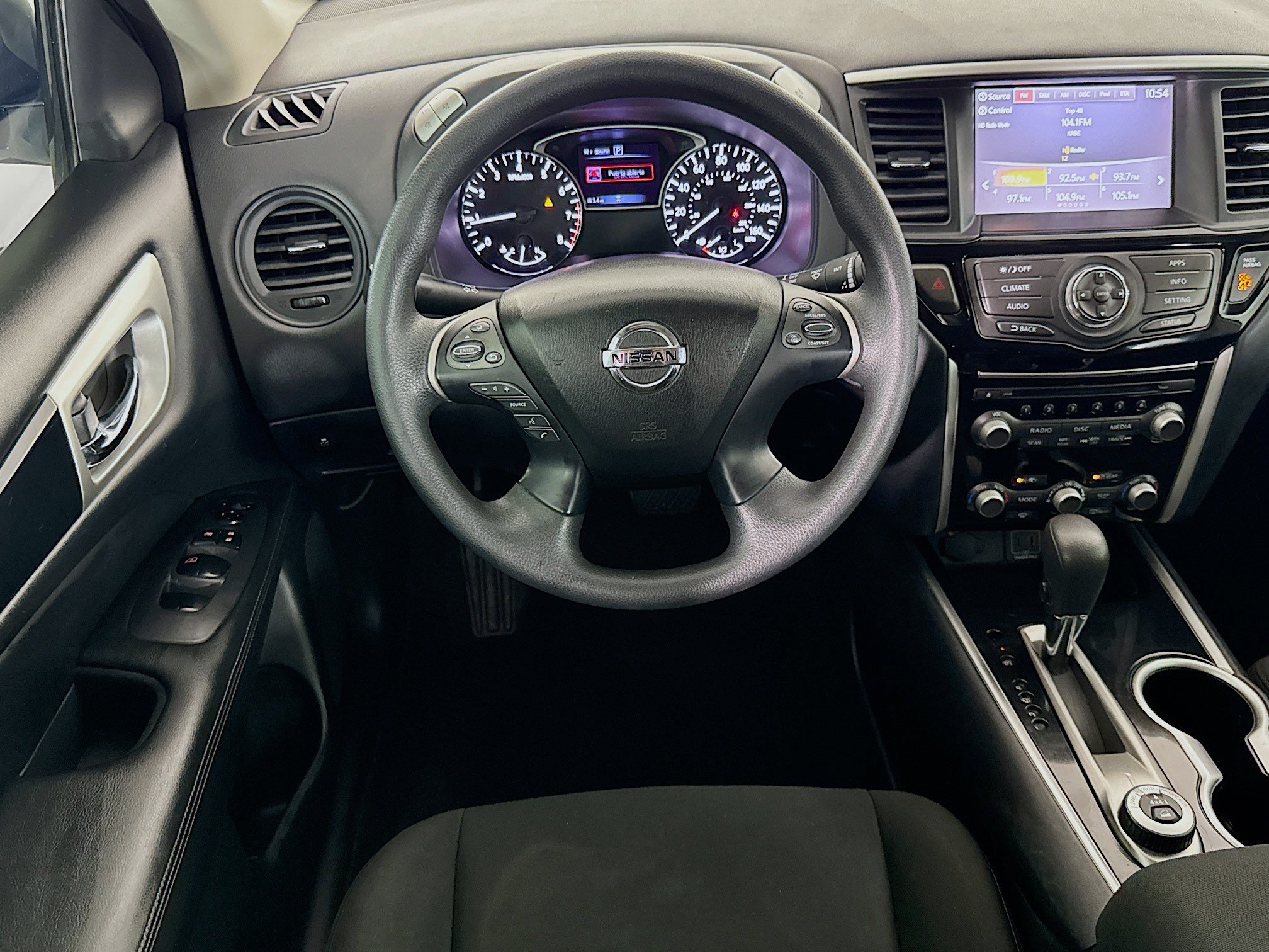 Used 2020 Nissan Pathfinder S AWD/4WD image 15