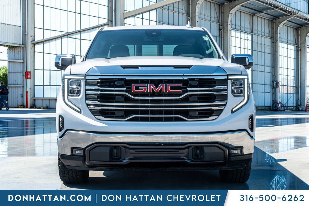 Used 2025 GMC Sierra 1500 SLT AWD/4WD image 38