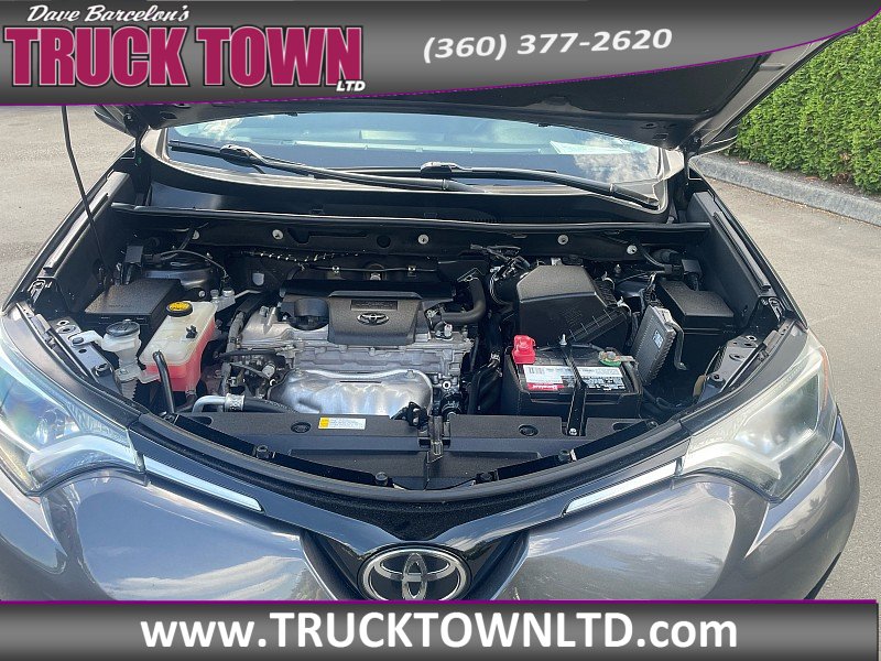 Used 2017 Toyota RAV4 LE w/ All Weather Liner Package AWD/4WD image 36