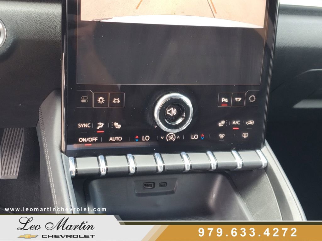Used 2026 GMC Terrain Elevation w/ Elevation Premium Package FWD image 27