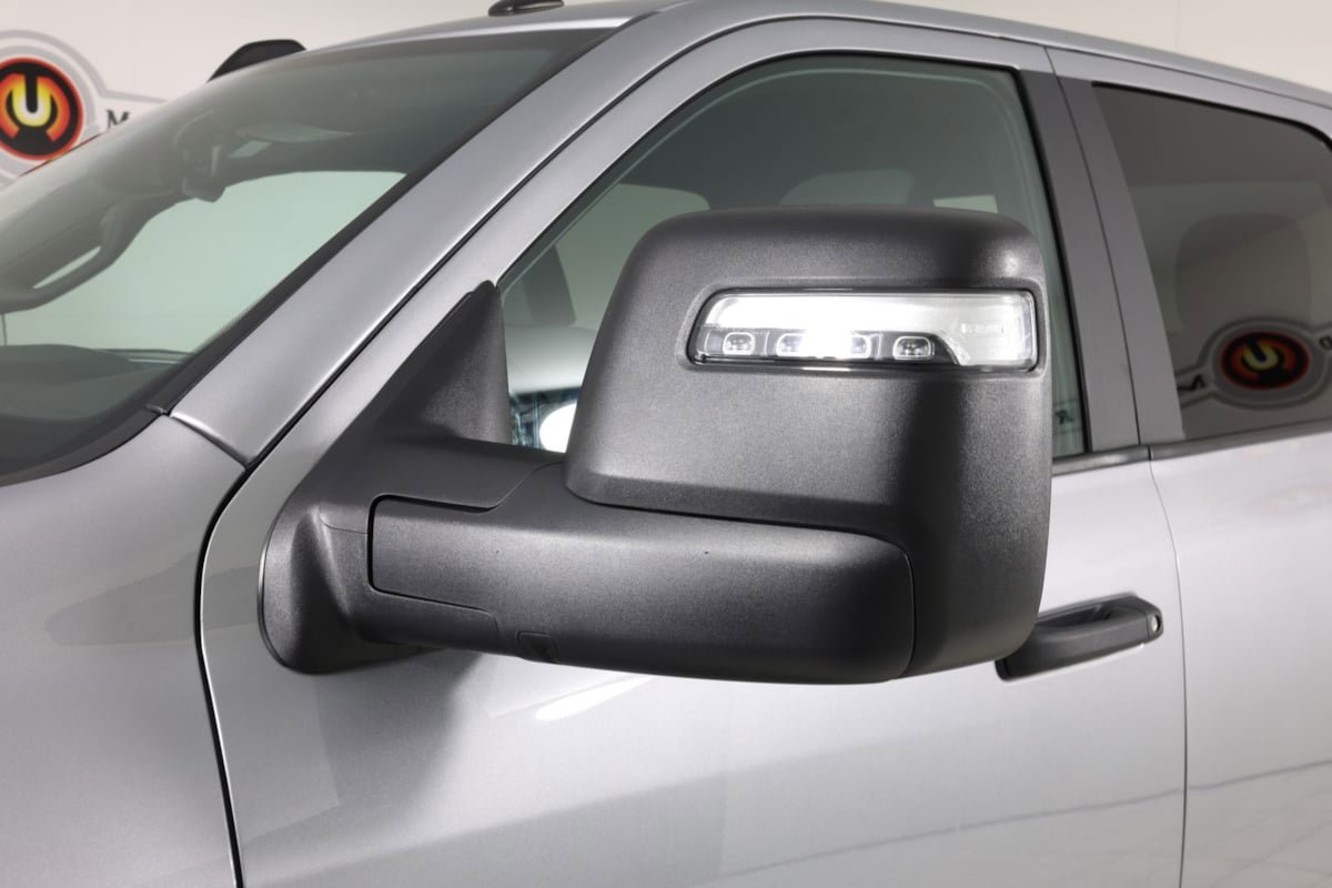 Used 2024 RAM 2500 Big Horn AWD/4WD image 46