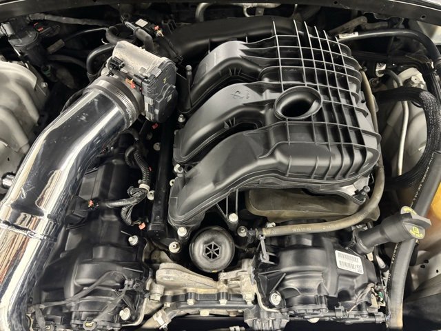 Used 2019 Dodge Charger SXT image 24