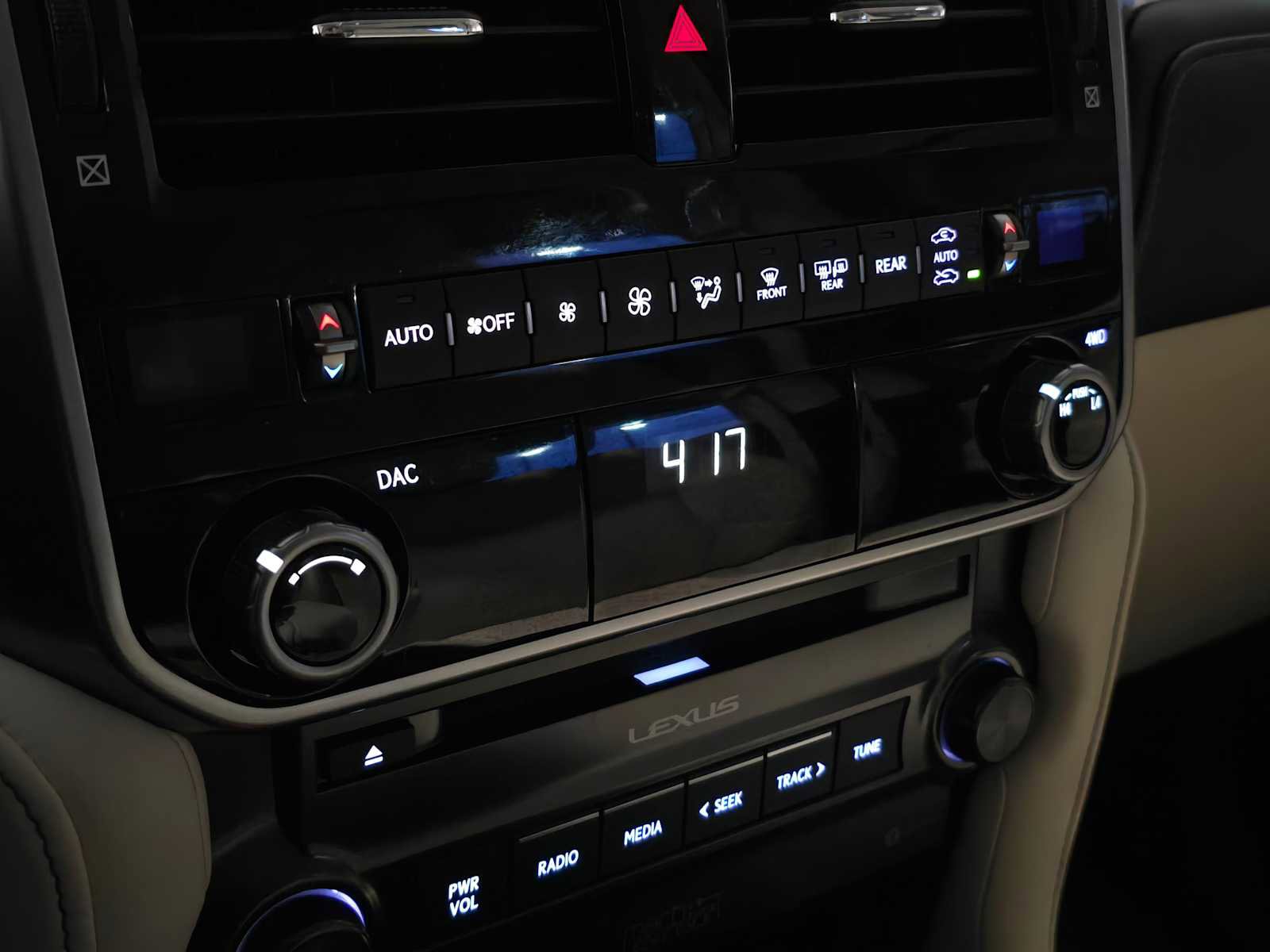 Used 2023 Lexus GX 460 Premium w/ Premium Plus Package image 30