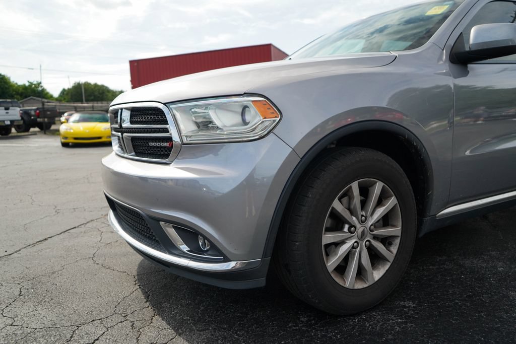 Used 2020 Dodge Durango SXT w/ 3rd Row Seating Group RWD image 17