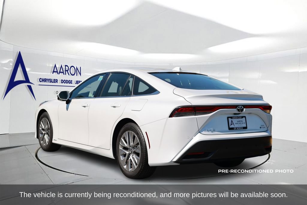 Used 2024 Toyota Mirai w/ Advanced Technology Package image 2