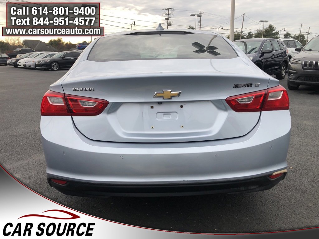 Used 2017 Chevrolet Malibu LT w/ Driver Confidence Package image 6