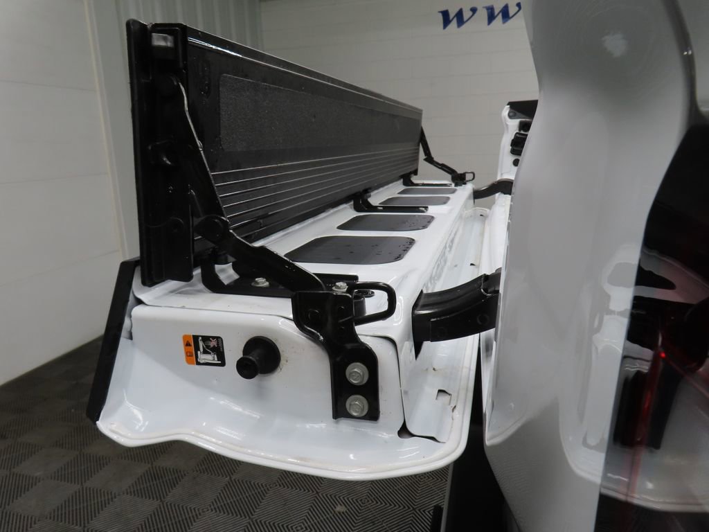 Used 2025 GMC Sierra 3500 Denali image 42