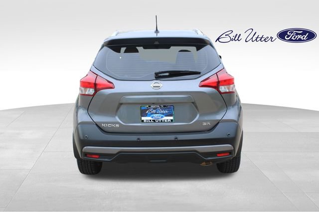Used 2020 Nissan Kicks SR FWD image 6