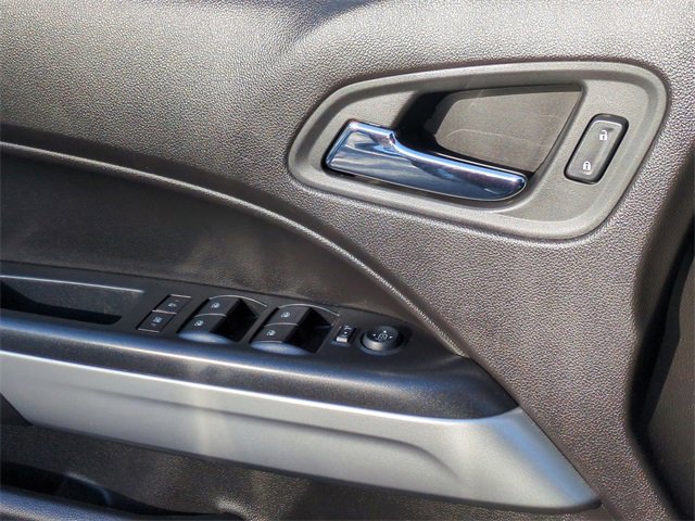 Certified 2016 Chevrolet Colorado LT w/ Luxury Package, Chrome image 22