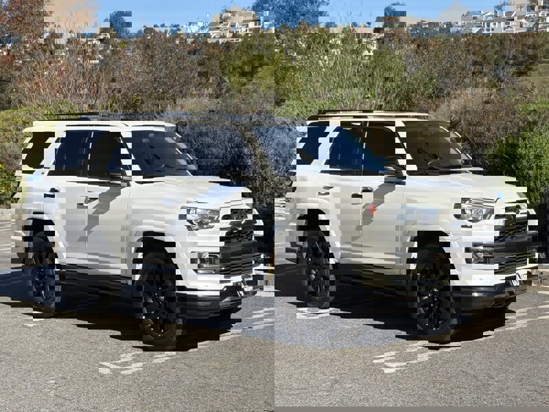 Used 2019 Toyota 4Runner Limited image 8