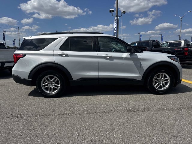 New 2026 Ford Explorer Active w/ Active Comfort Package RWD image 4