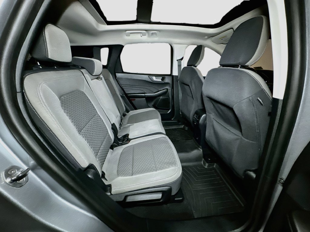 Certified 2021 Ford Escape SE w/ SE Sport Appearance Package AWD/4WD image 35
