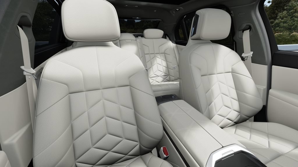 New 2027 BMW 740i xDrive AWD/4WD image 11