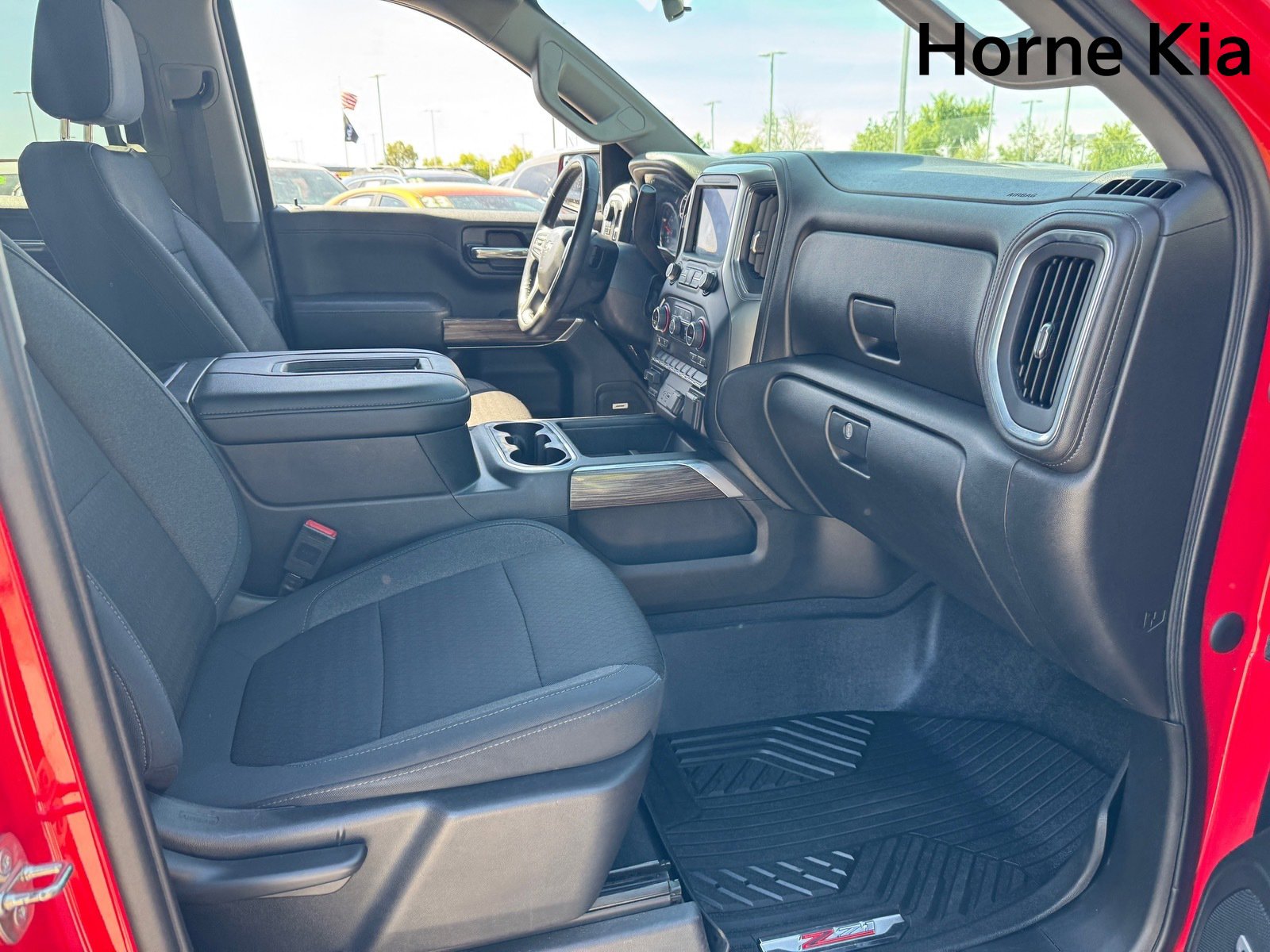 Used 2020 Chevrolet Silverado 1500 LT Trail Boss AWD/4WD image 25