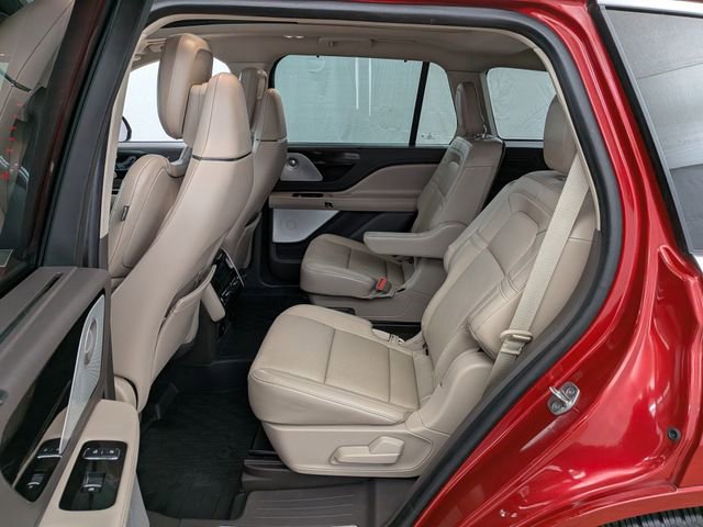 Used 2021 Lincoln Aviator Grand Touring w/ Equipment Group 302A image 18