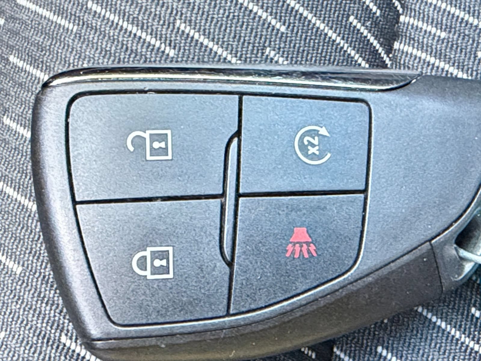 Used 2025 Chevrolet Equinox LT AWD/4WD image 20