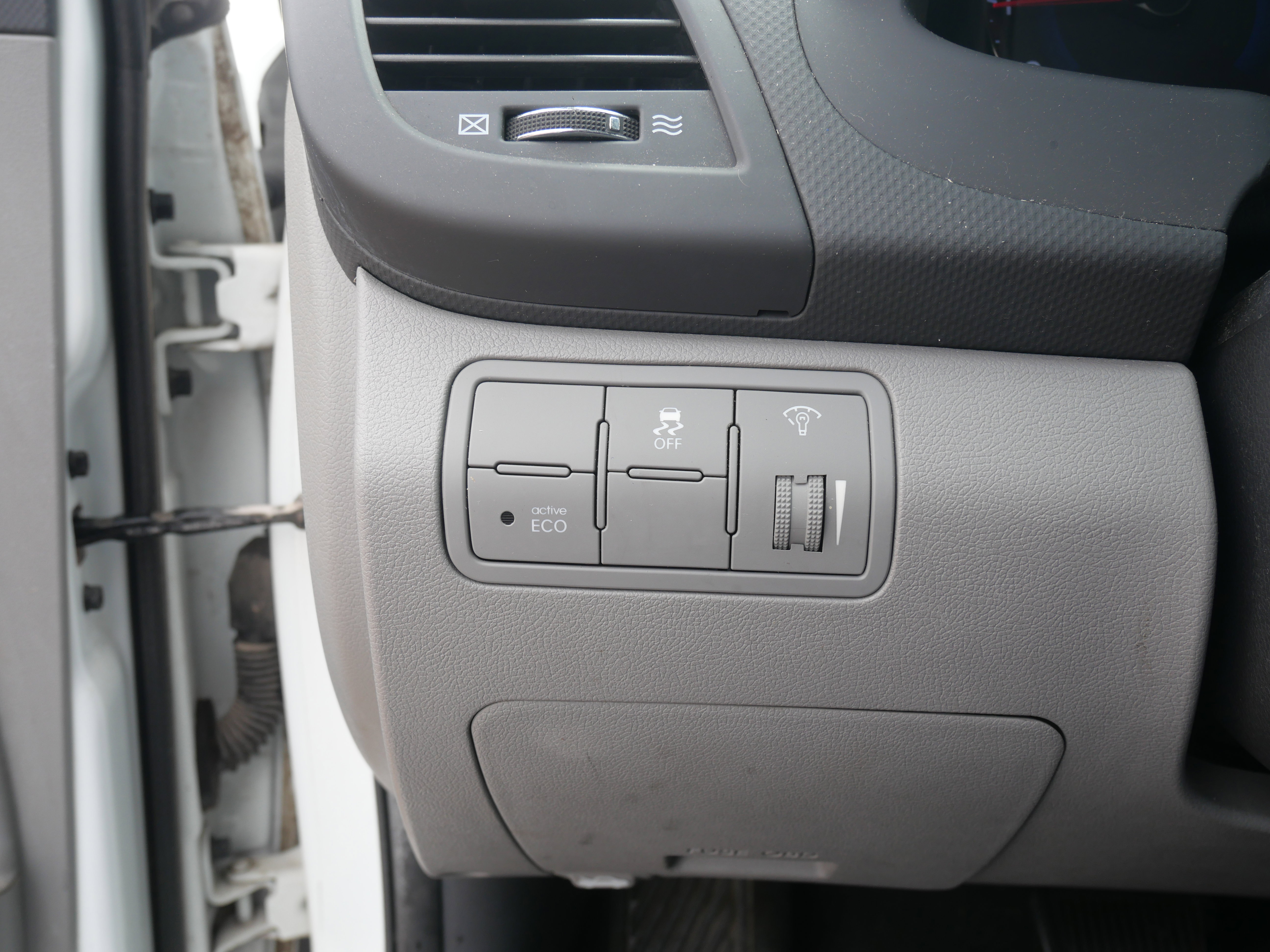 Used 2013 Hyundai Accent SE image 10