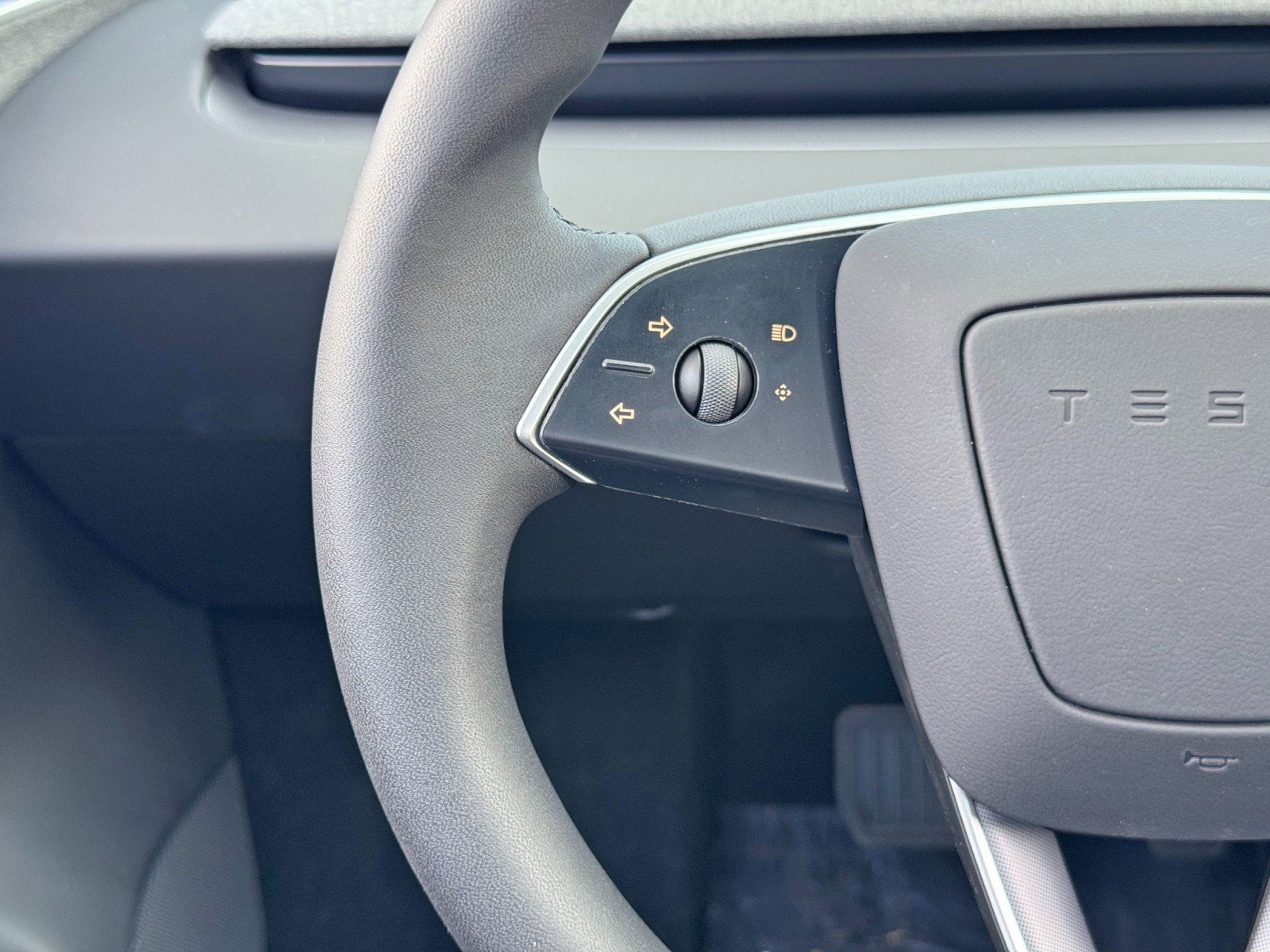 Used 2025 Tesla Model 3 Long Range image 19