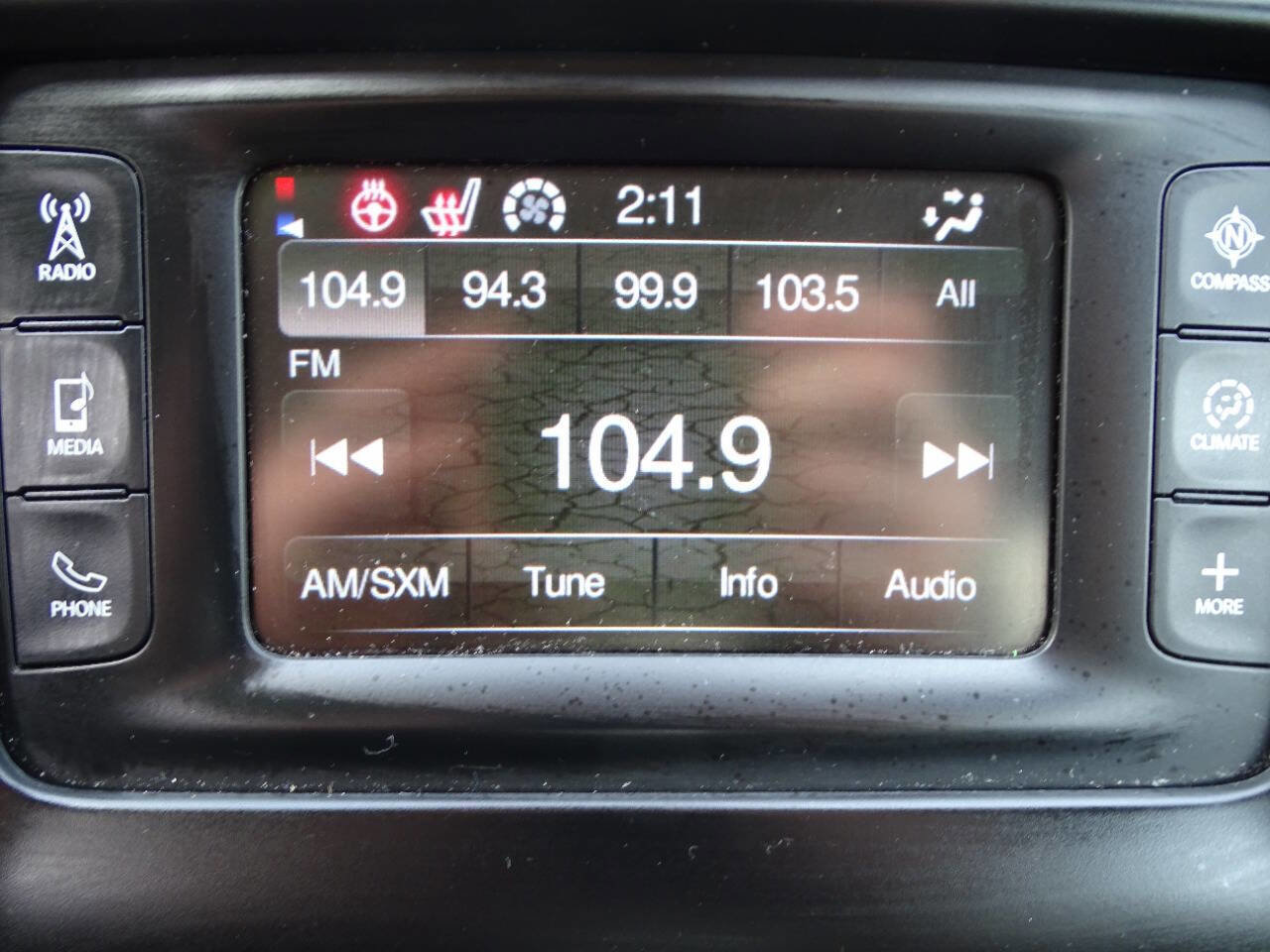 Used 2018 Jeep Cherokee Sport w/ Cold Weather Group AWD/4WD image 19