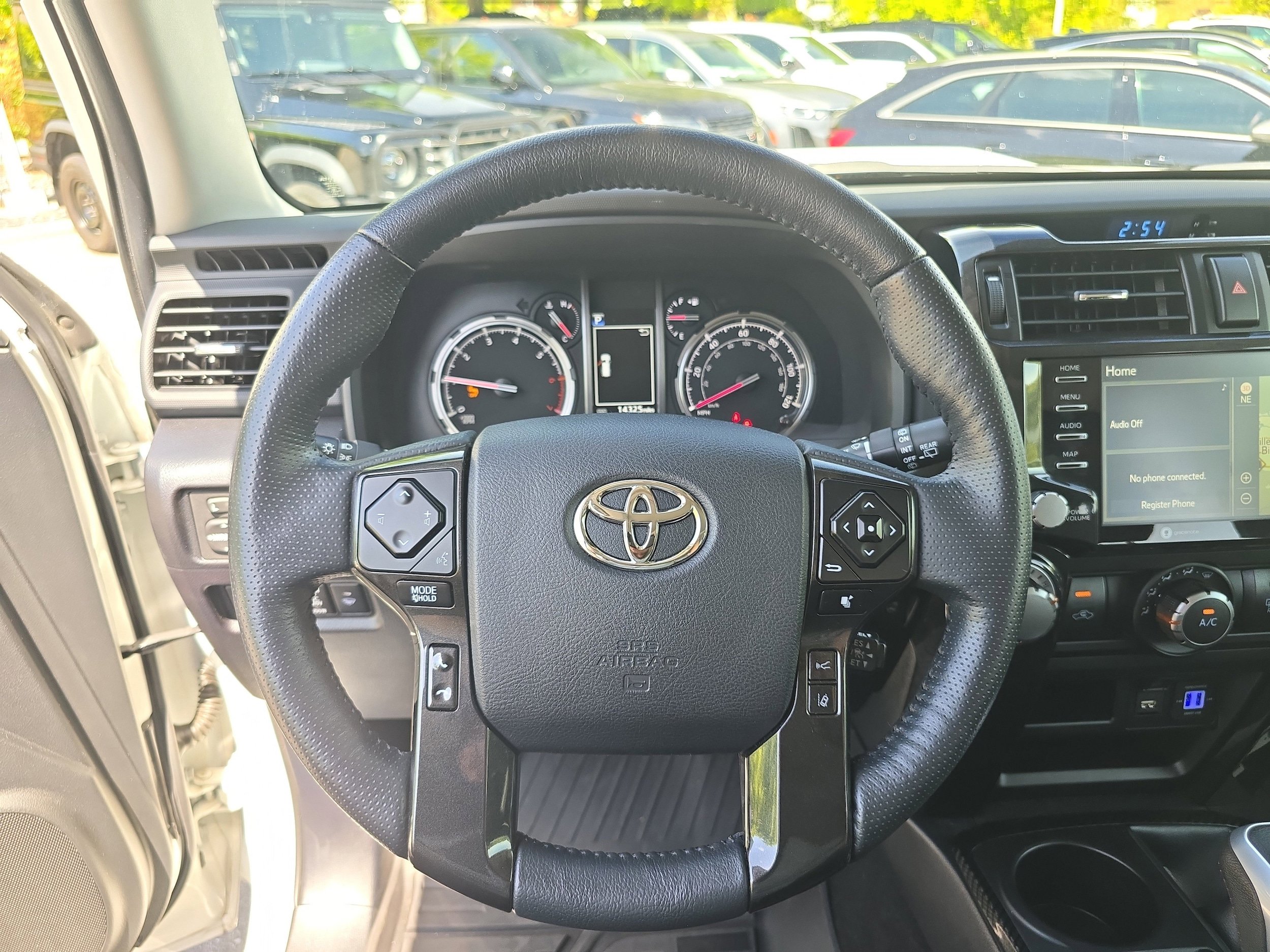 Used 2023 Toyota 4Runner TRD Off-Road Premium w/ Moonroof Package AWD/4WD image 30