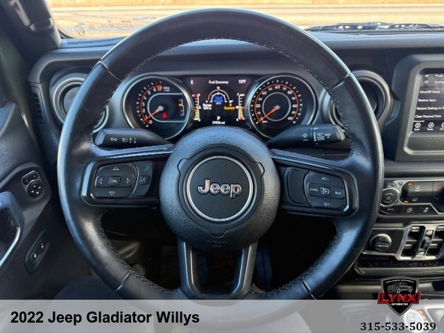 Used 2022 Jeep Gladiator Willys AWD/4WD image 28