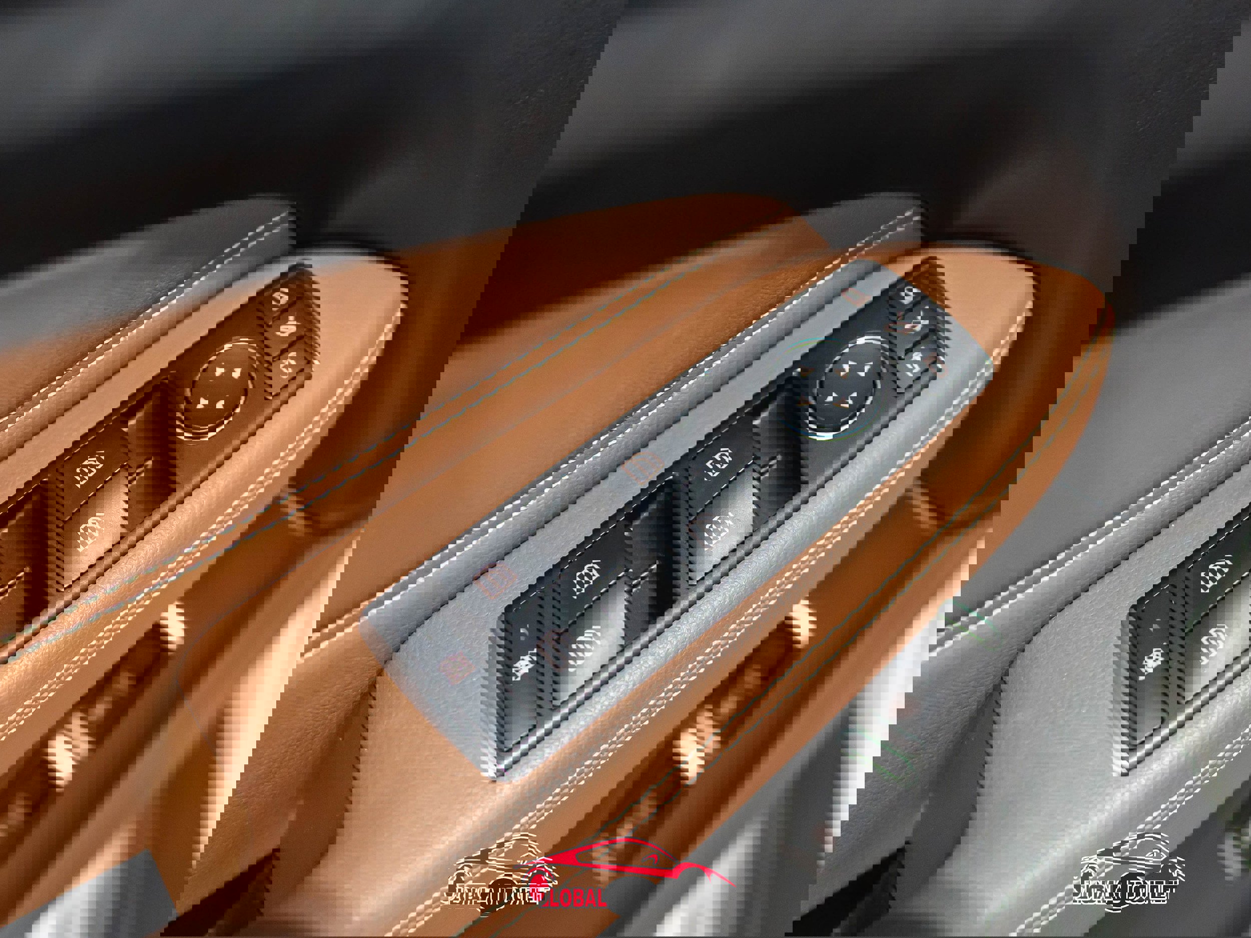 Used 2017 Mercedes-Benz GLS 450 4MATIC image 42