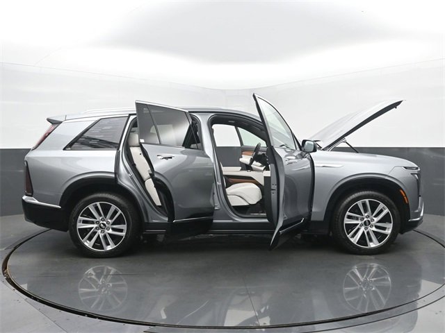 New 2026 Cadillac Vistiq Luxury image 59