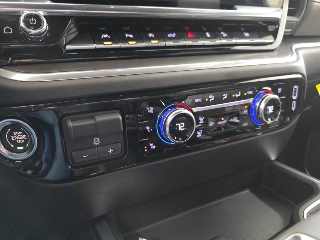 Used 2026 GMC Sierra 1500 SLT w/ SLT Premium Plus Package image 19