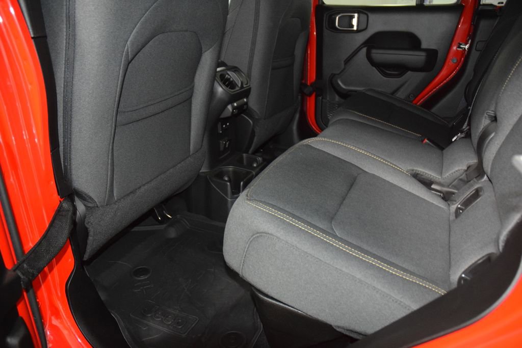 Used 2025 Jeep Gladiator Willys image 41