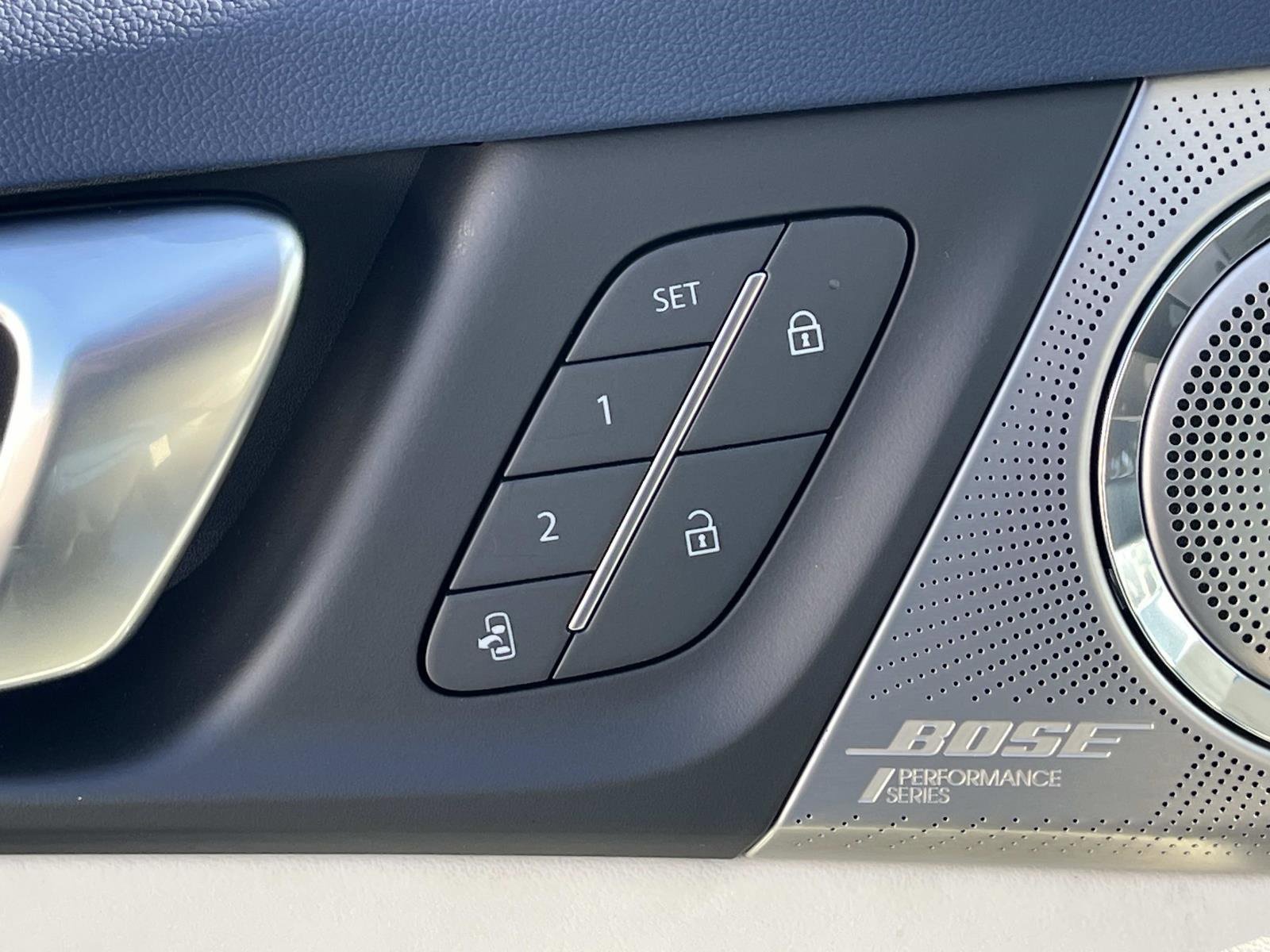 New 2026 Buick Enclave Avenir w/ Super Cruise Package image 24