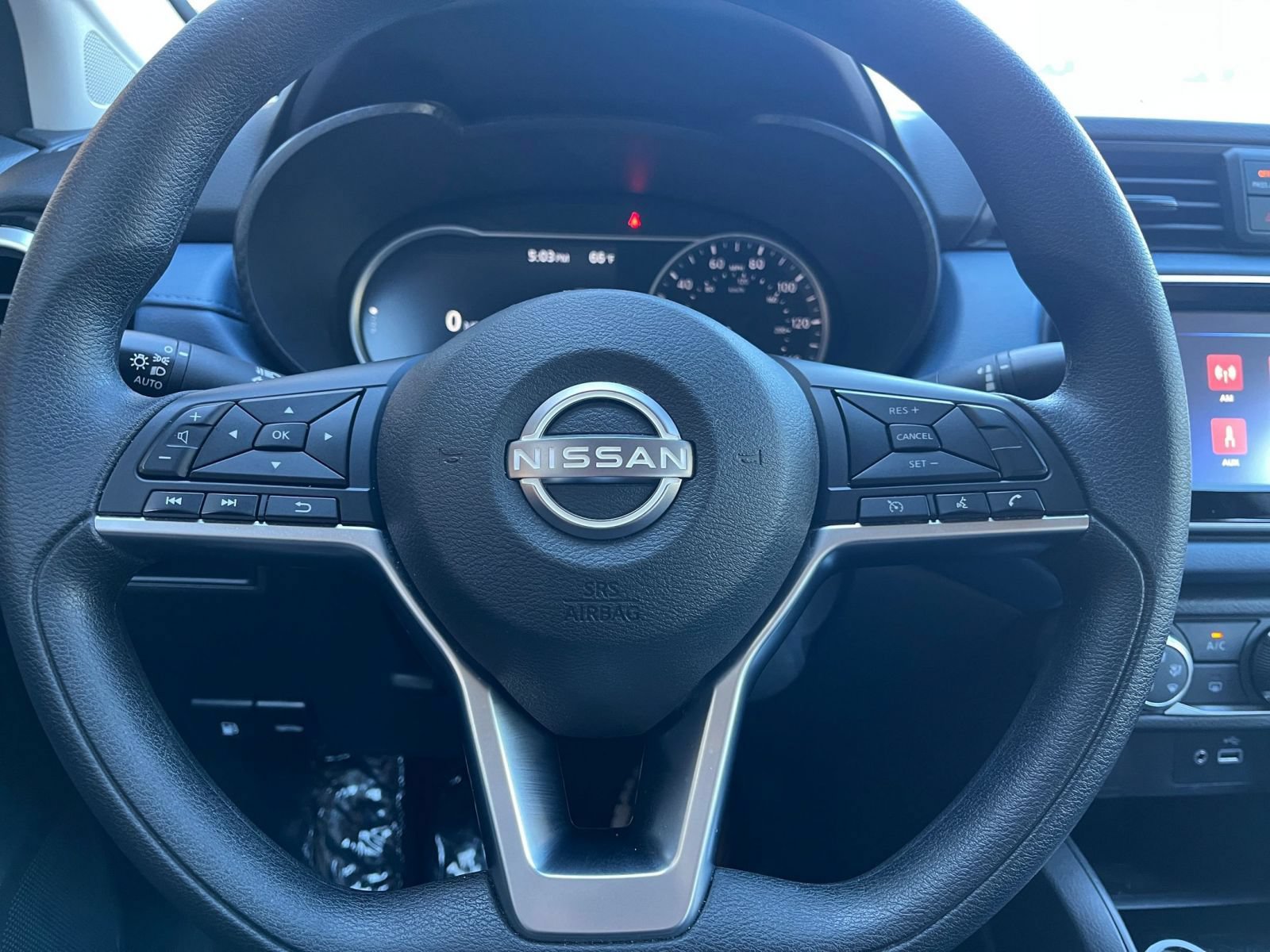 Used 2025 Nissan Versa SV FWD image 22