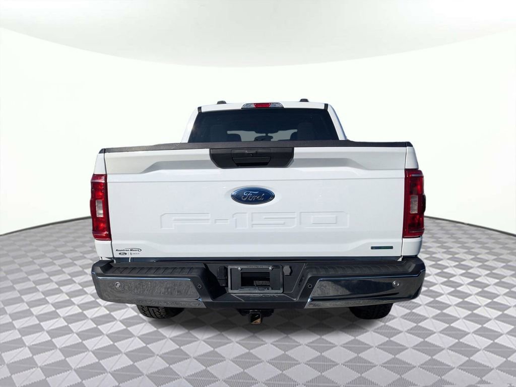 Used 2023 Ford F150 XLT image 3