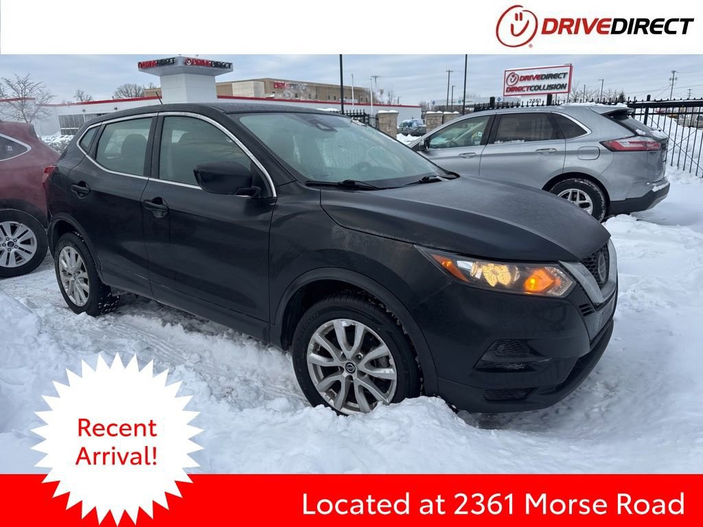 Used 2021 Nissan Rogue Sport S image 1