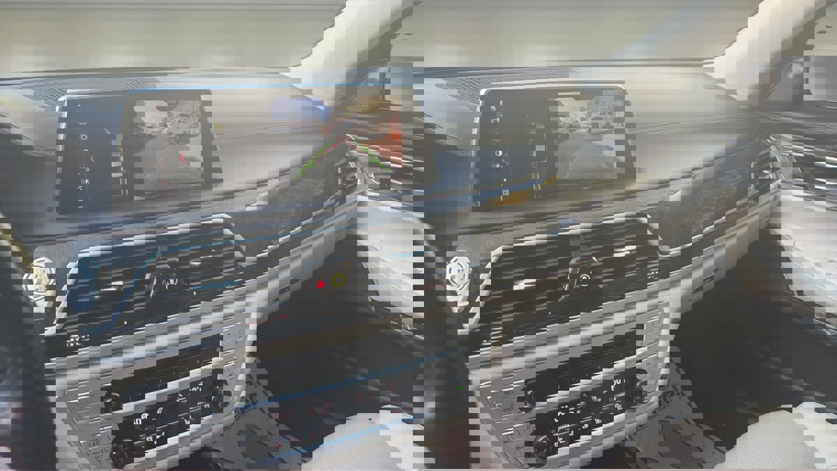 Used 2018 BMW 740i xDrive w/ Executive Package AWD/4WD image 11