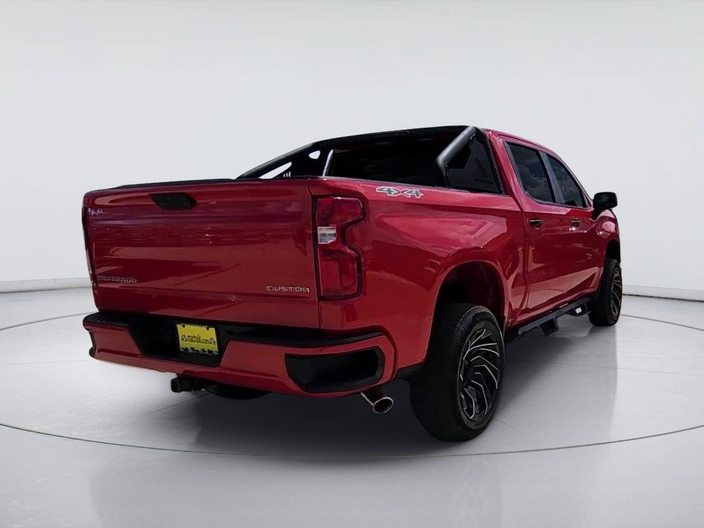 Used 2020 Chevrolet Silverado 1500 Custom w/ Custom Value Package AWD/4WD image 8