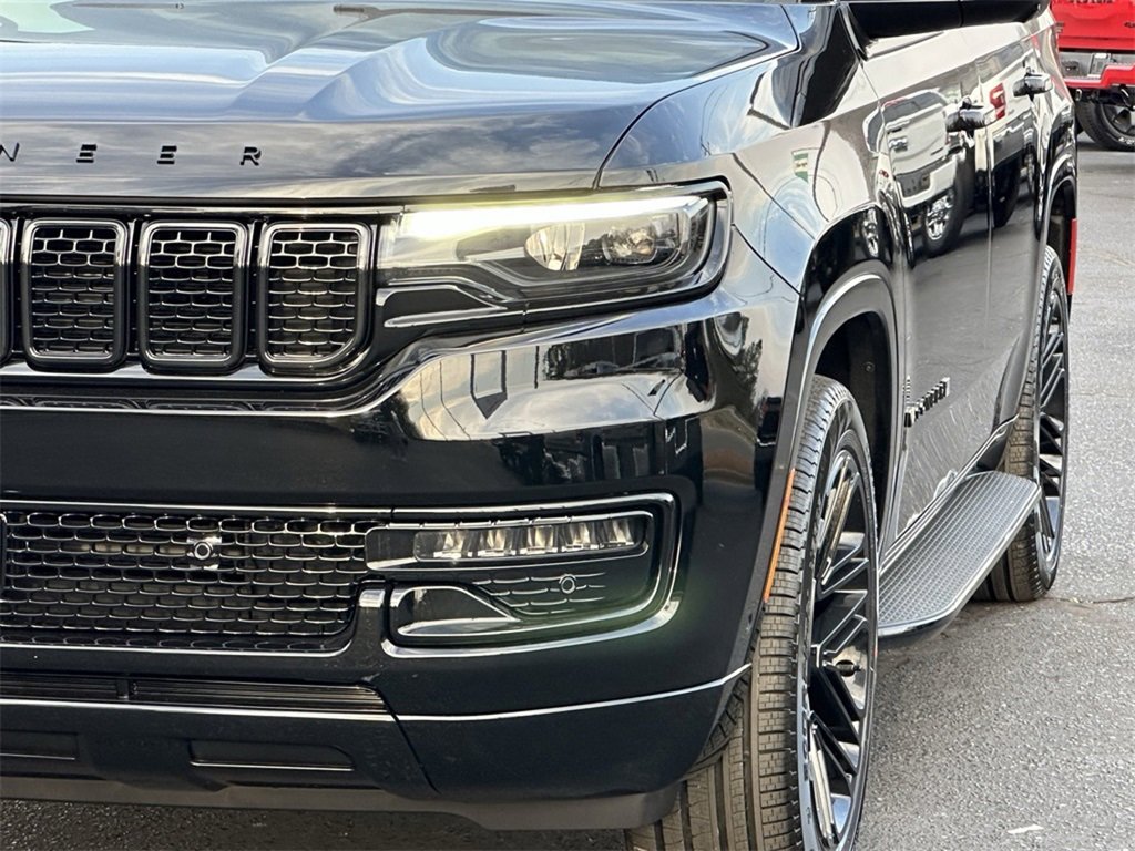 New 2025 Jeep Wagoneer Series II w/ Convenience Group I image 40