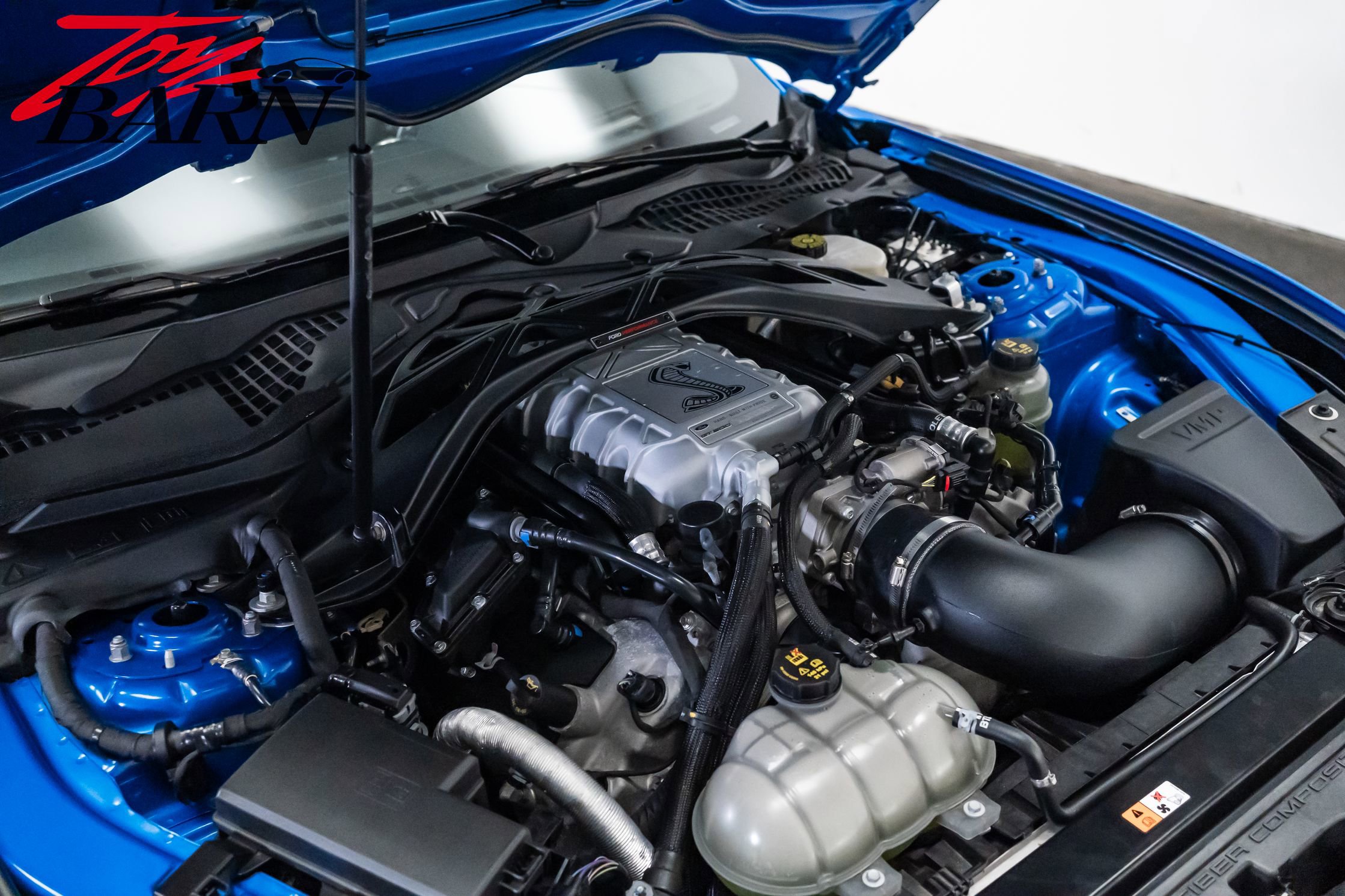 Used 2020 Ford Mustang Shelby GT500 w/ Carbon Fiber Track Pack image 50