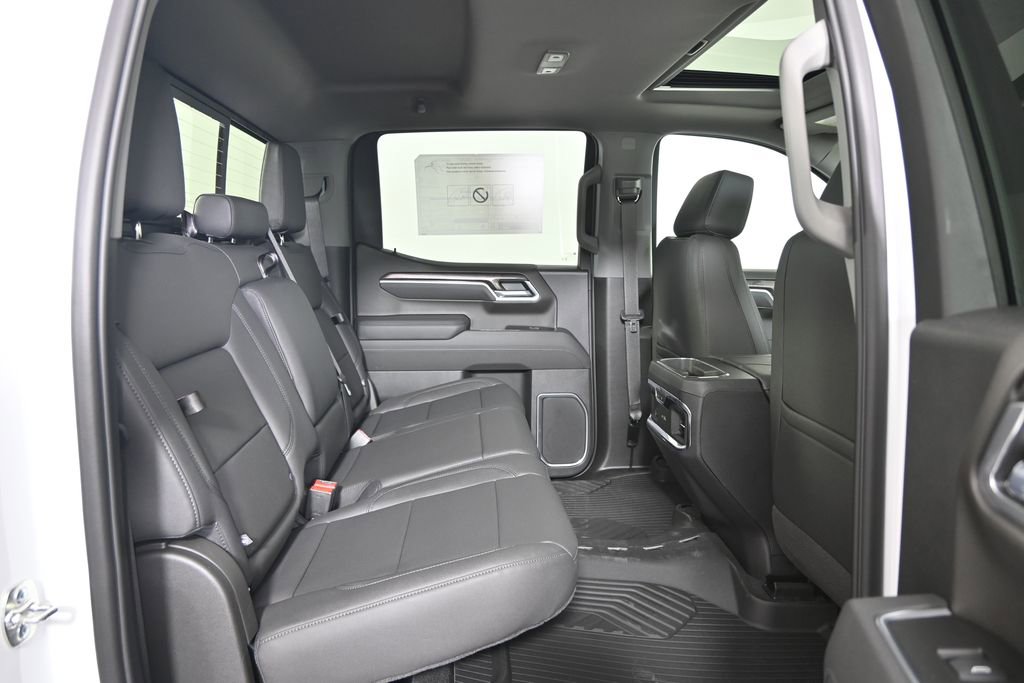 New 2026 Chevrolet Silverado 1500 LTZ w/ LTZ Premium Package AWD/4WD image 16
