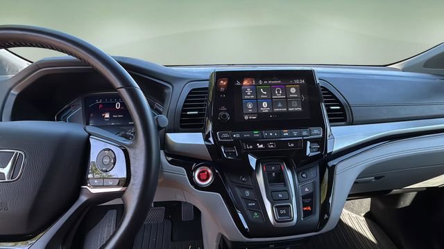Used 2023 Honda Odyssey Touring image 12