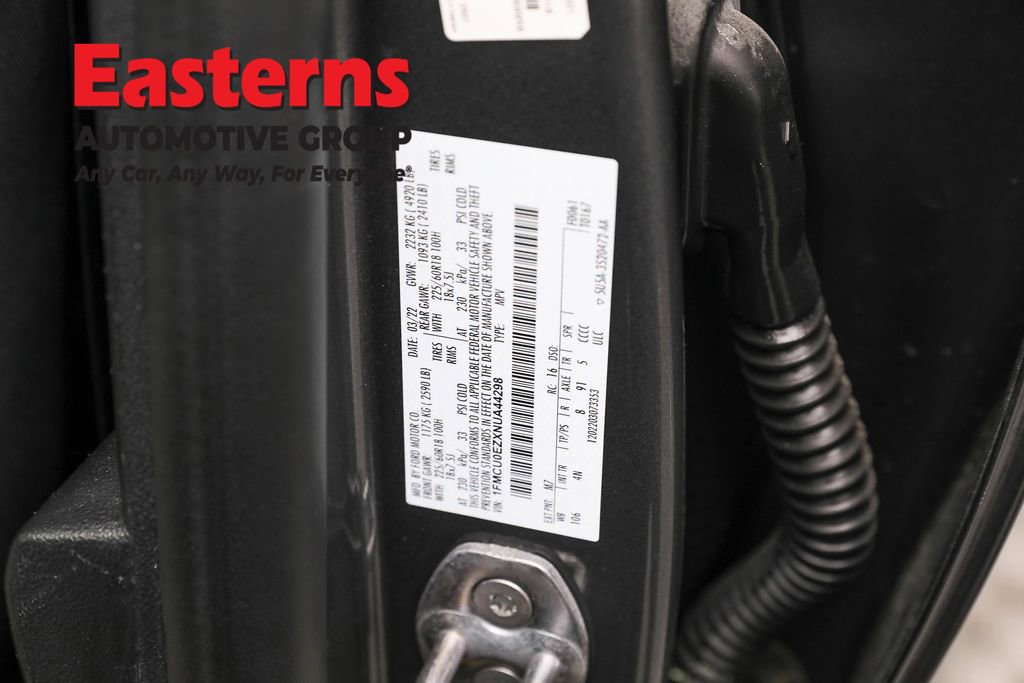 Used 2022 Ford Escape SE w/ Cold Weather Package image 34