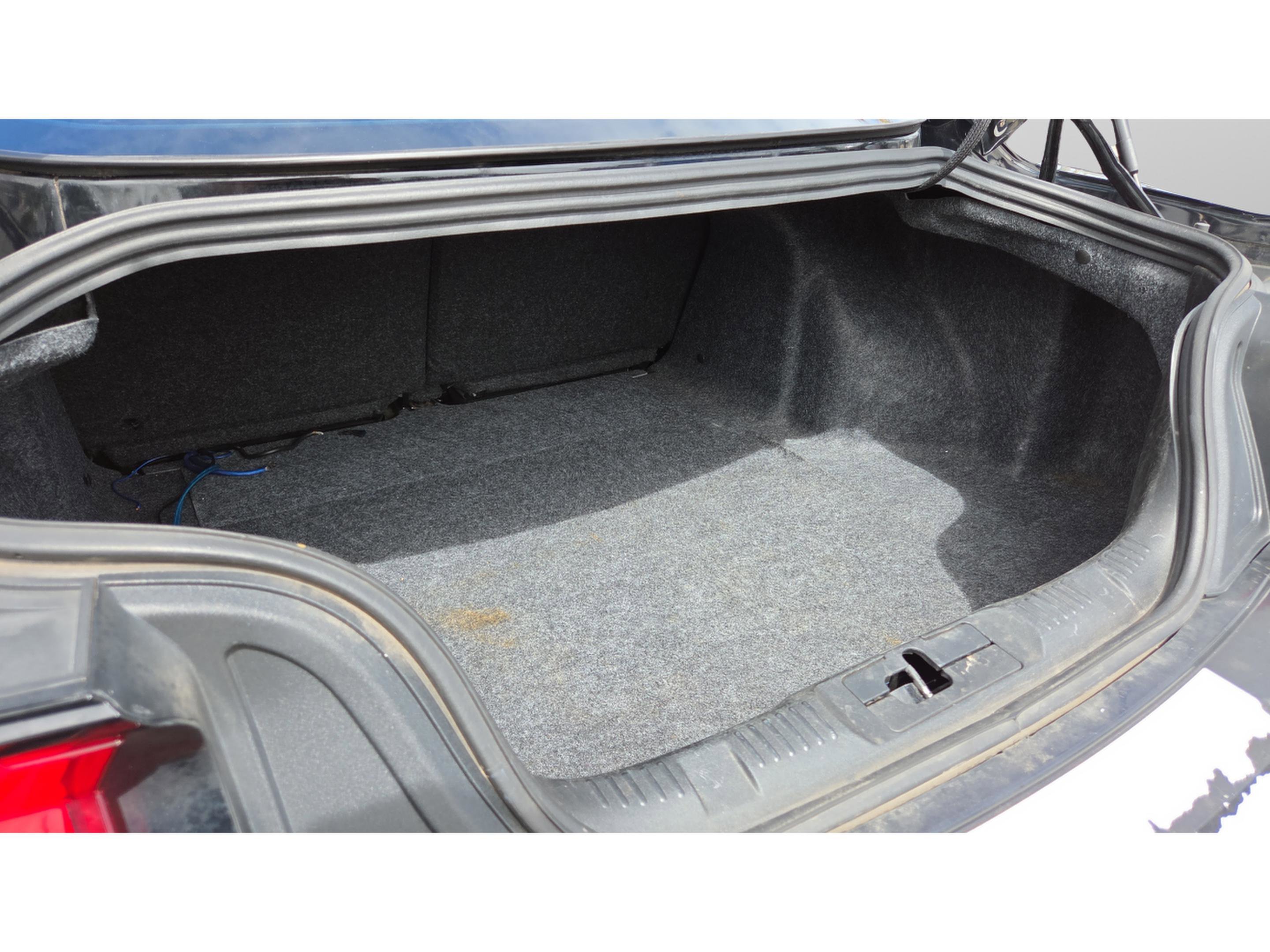 Used 2019 Ford Mustang Premium w/ Ford Safe & Smart Package RWD image 13