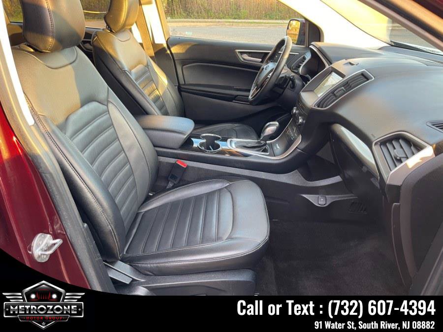 Used 2017 Ford Edge SEL w/ Equipment Group 201A AWD/4WD image 14