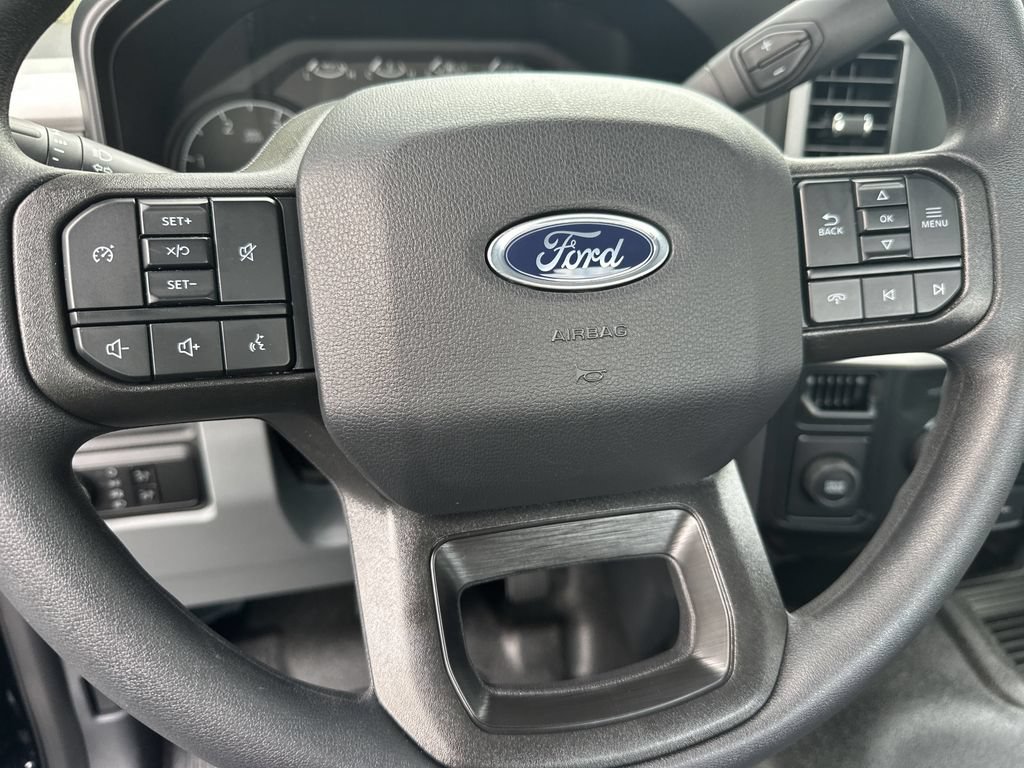 New 2025 Ford F350 XL w/ 360-Degree Camera Package RWD image 20