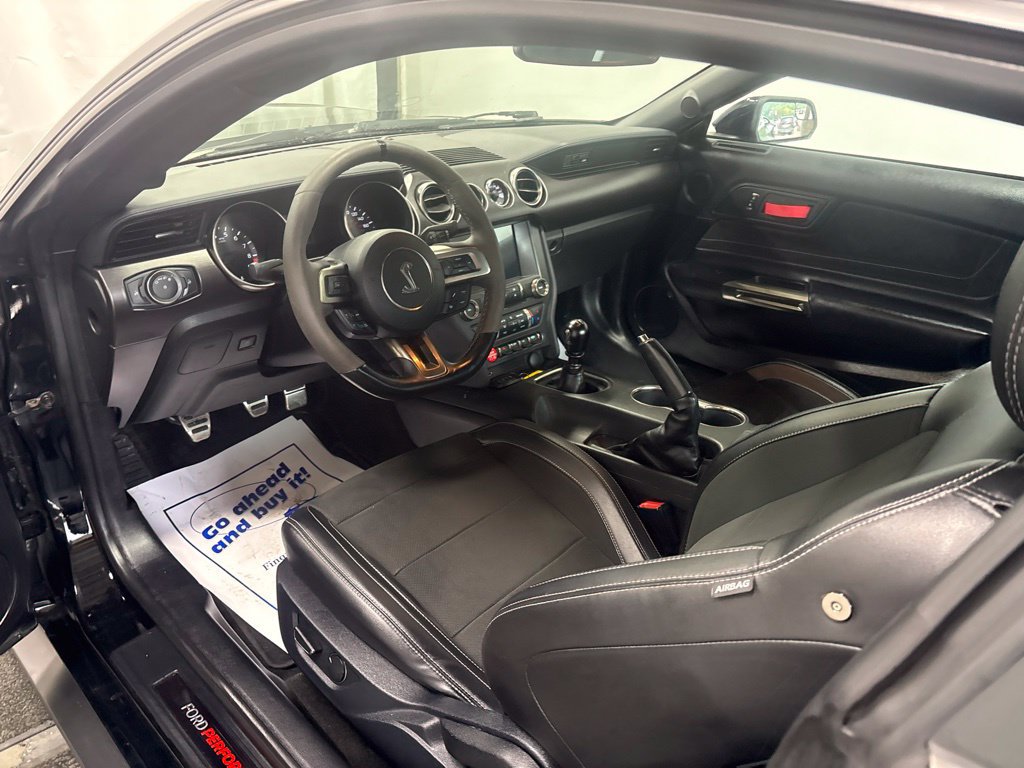 Used 2018 Ford Mustang Shelby GT350 w/ Convenience Package RWD image 13
