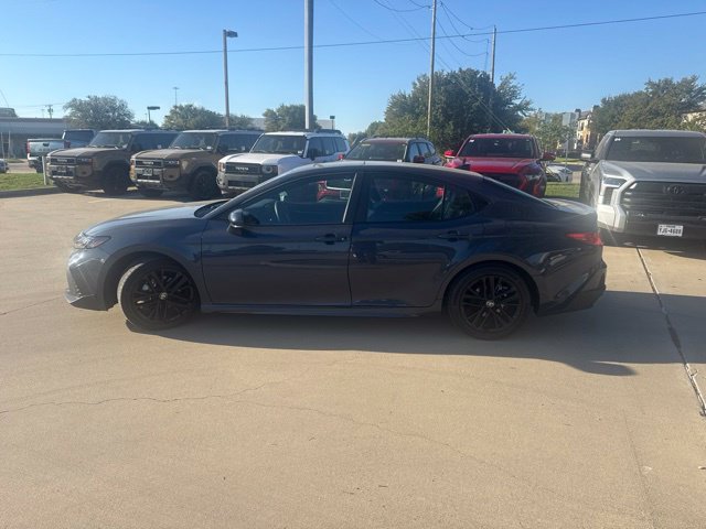 Used 2026 Toyota Camry SE w/ Multimedia Upgrade Package FWD image 6