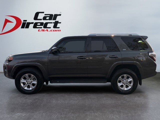 Used 2016 Toyota 4Runner SR5 image 11