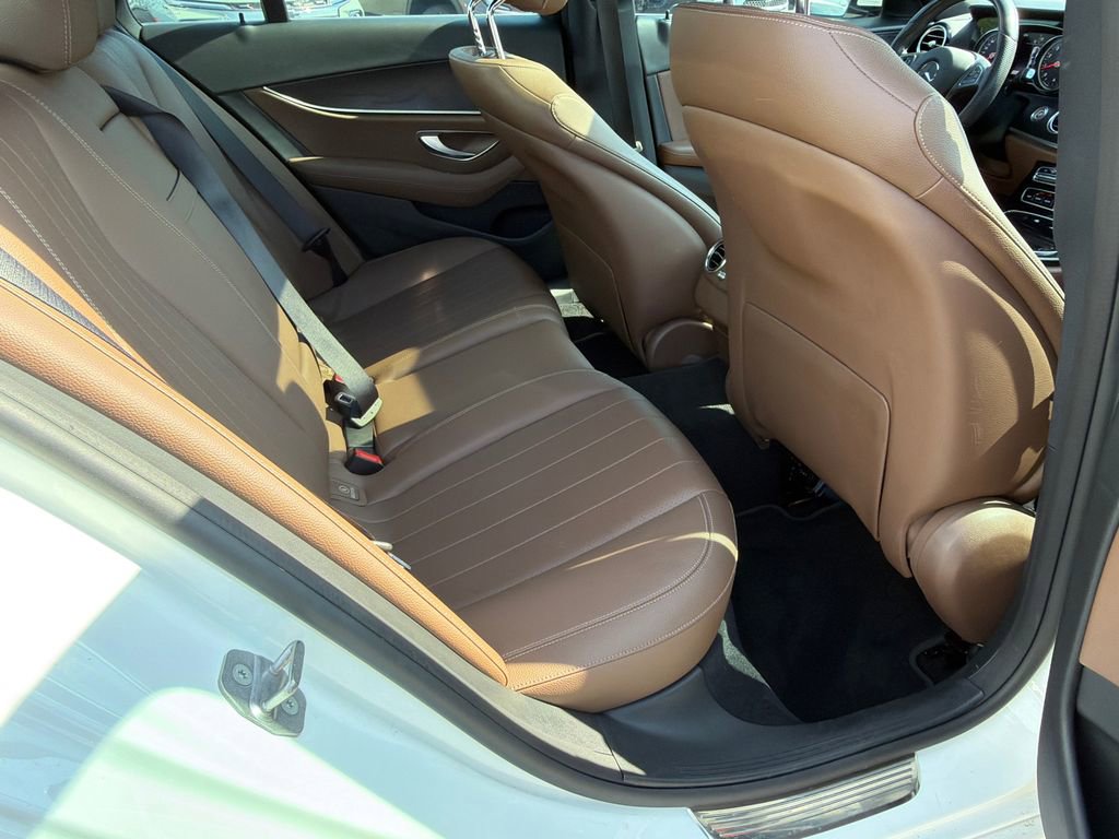 Used 2017 Mercedes-Benz E 300 image 15