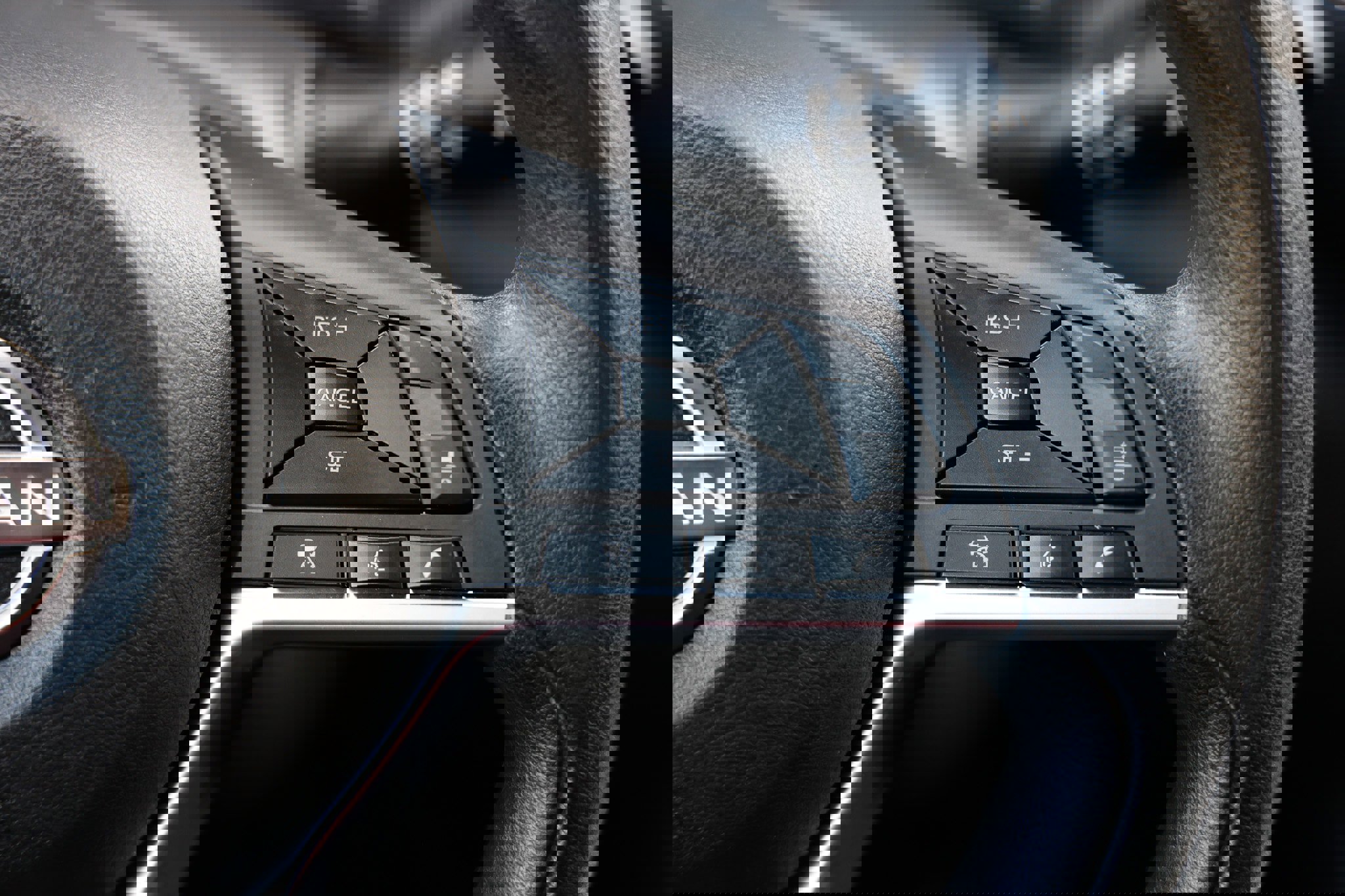 Used 2025 Nissan Sentra SV image 31