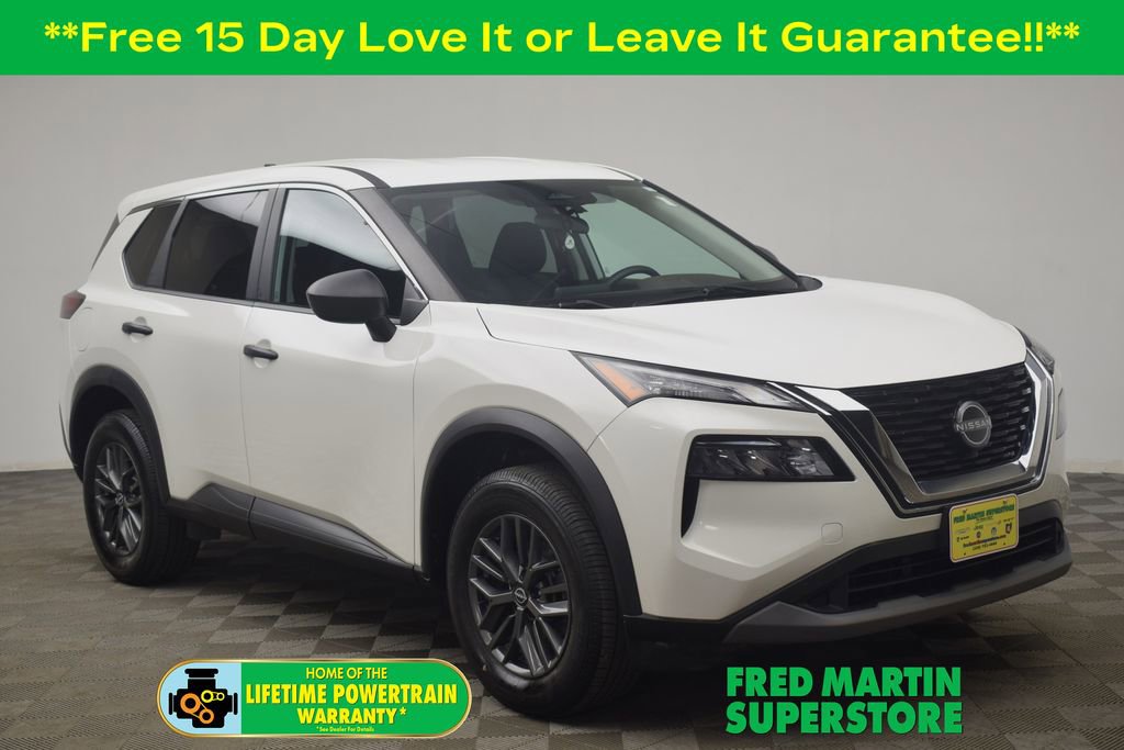 Used 2022 Nissan Rogue S image 1